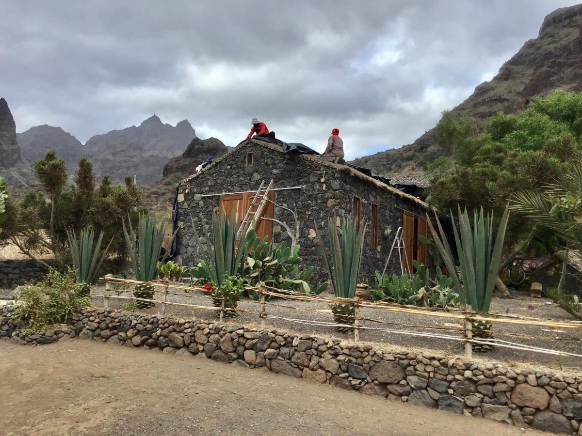 Ecolodge Kasa D'Igreja Chã da Igreja Eksteriør billede